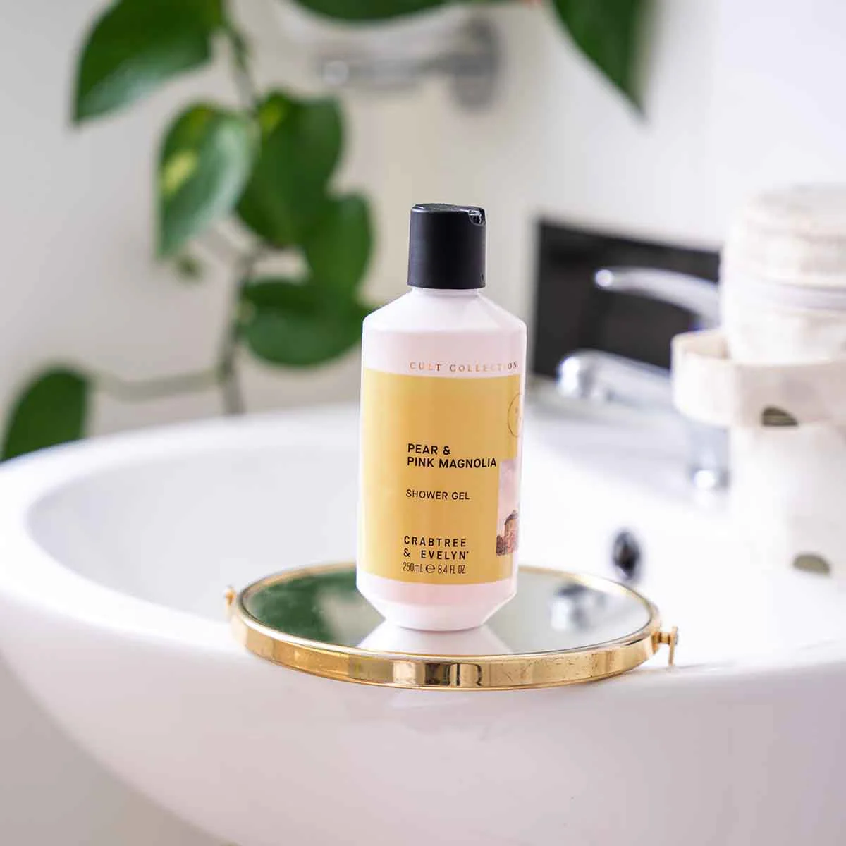 Pear & Pink Magnolia Shower Gel - 250ml - Image 3