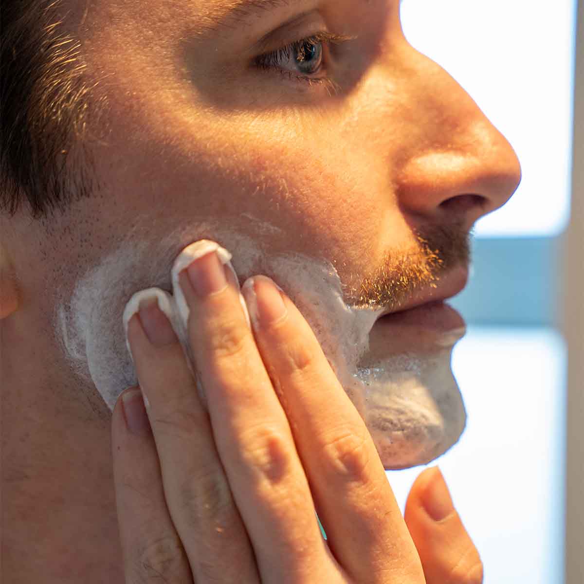 Clean + Smooth Shave Cream - 125ml - Image 4