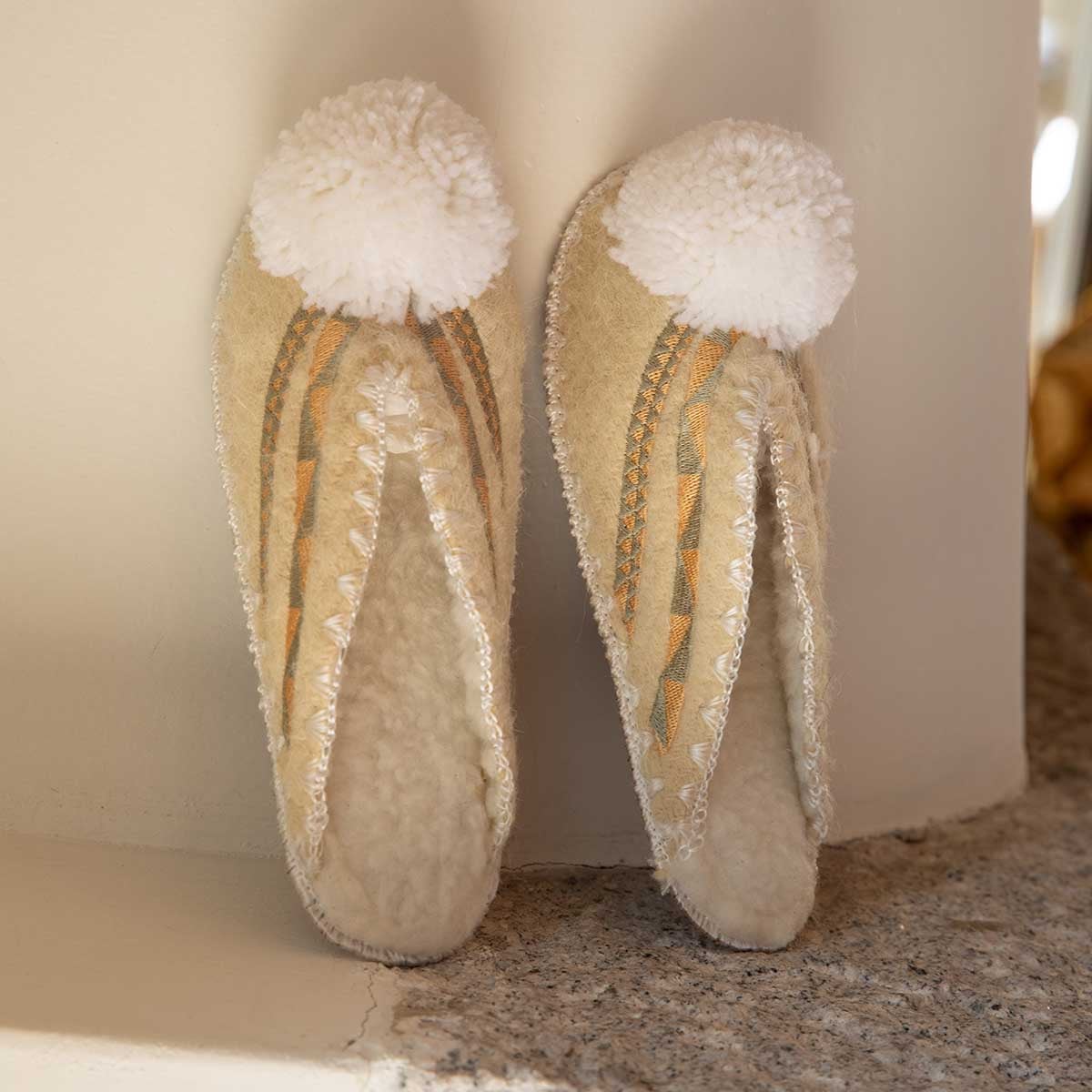 Pom Pom Slippers - Image 3
